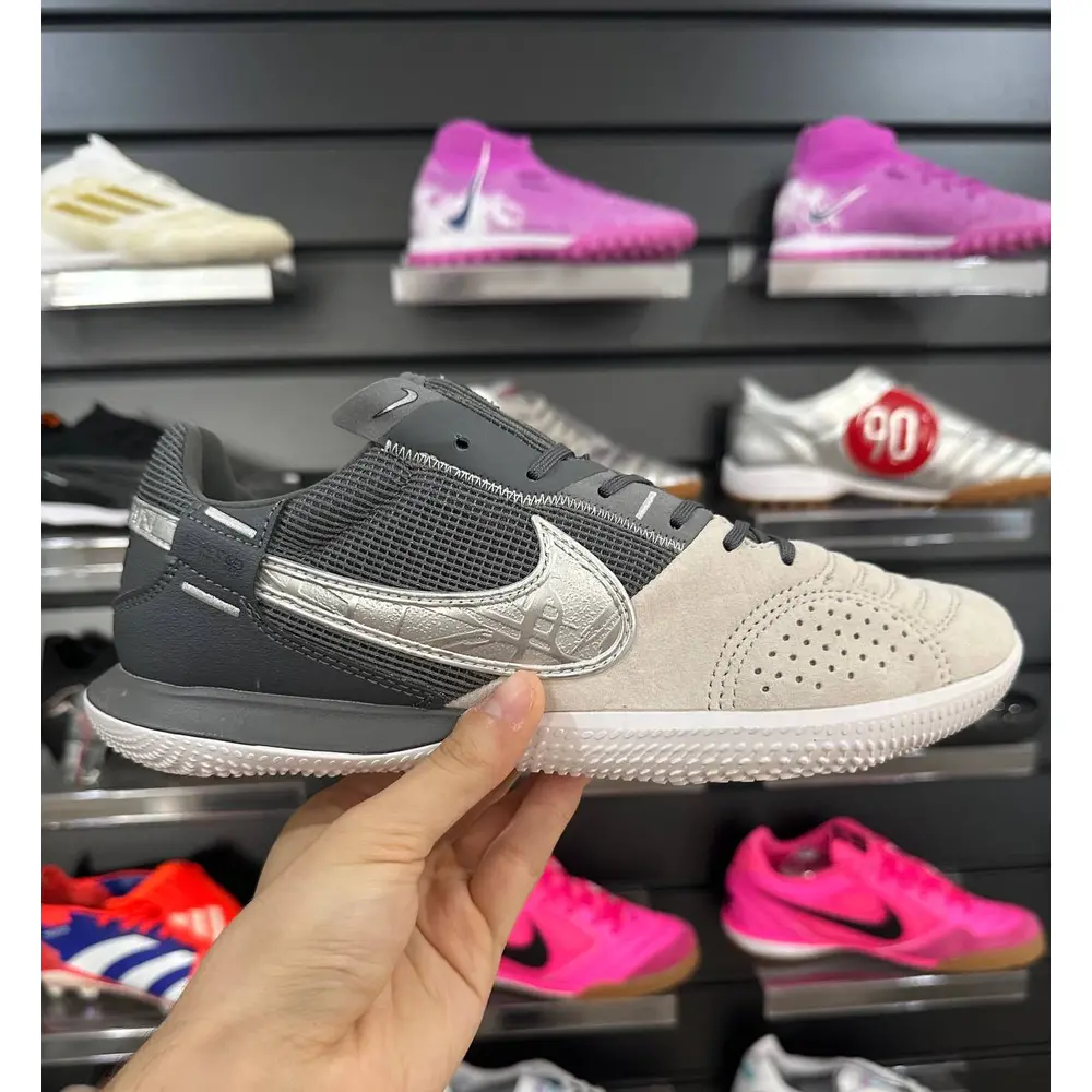 Chuteira Futsal Nike | Street Gato IC Cinza