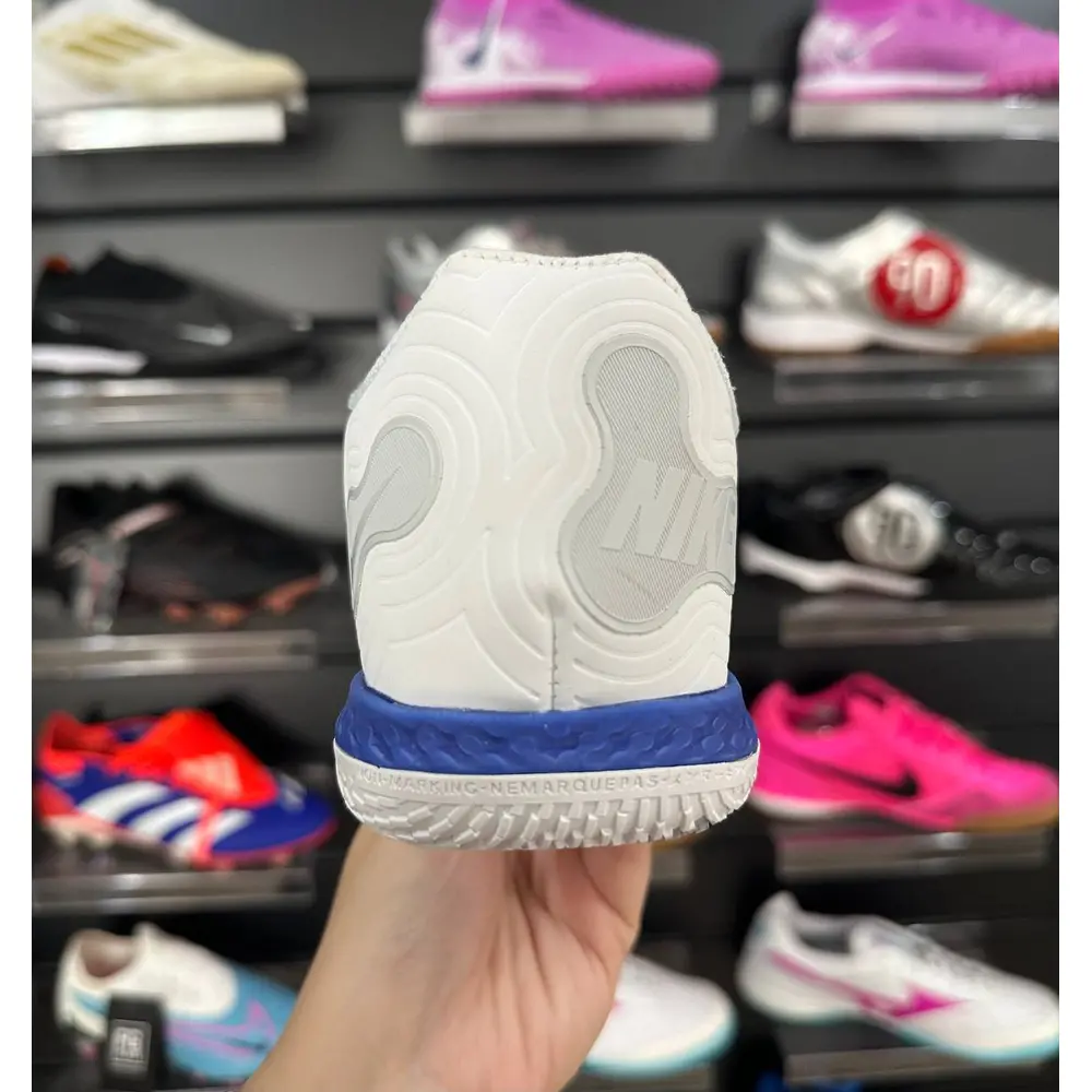 Chuteira Futsal Nike React Gato IC Branco, Preto e Azul - Pronta Entrega