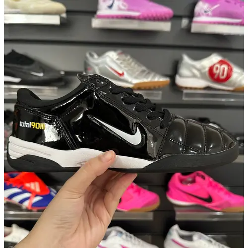 Chuteira Futsal Nike Total 90 IC Preta e Branca - Pronta Entrega