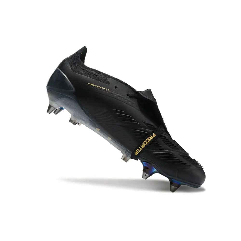 Chuteira Campo Adidas Predator | Elegância e Performance