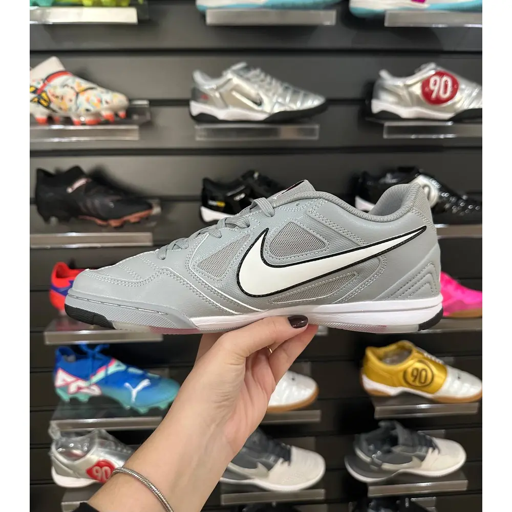 Chuteira Futsal Nike Supreme | Pronta Entrega