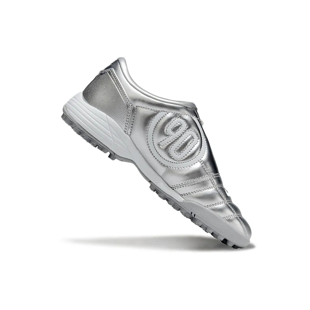 Chuteira Society Nike Total 90 | Conforto e design prata