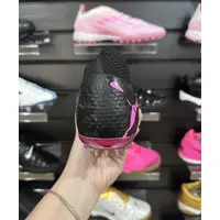 Chuteira Society Puma Future 7 MG Preta e Rosa - Pronta Entrega - imagem 5