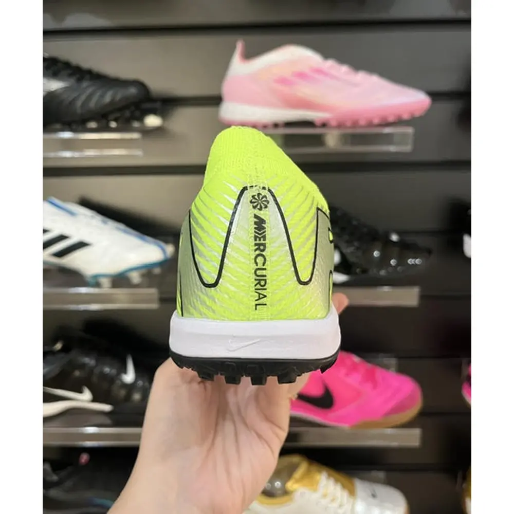 Nike Air Zoom Mercurial Vapor 16 Elite TF - Velocidade Máxima