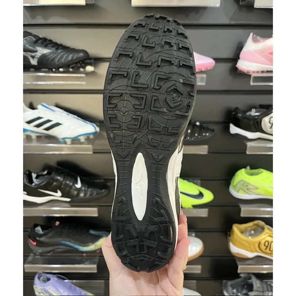 Chuteira Society Mizuno Morelia Sala Japan TF Preta e Branca - Pronta Entrega