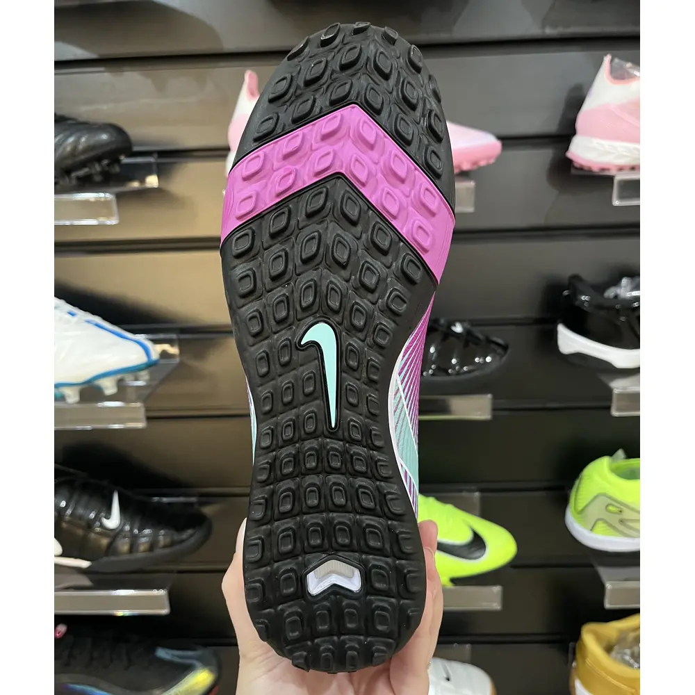 Chuteira Society Nike Mercurial | Super Conforto e Performance