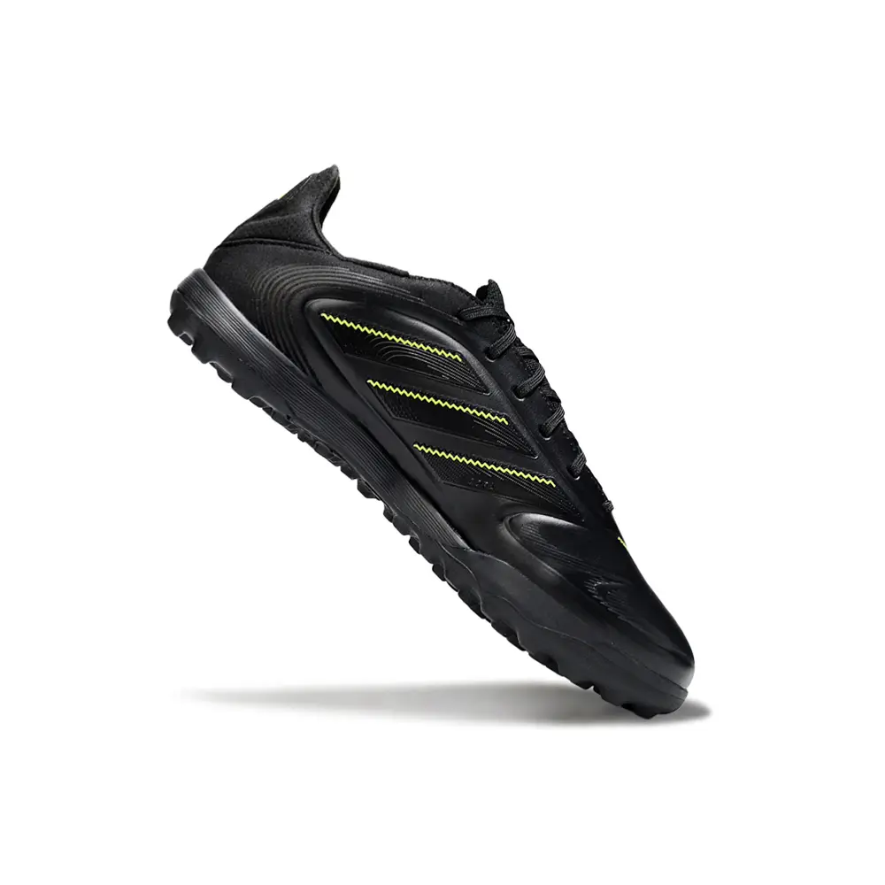 Chuteira Society Adidas Copa Pure.2 | Toque Refinado e Conforto
