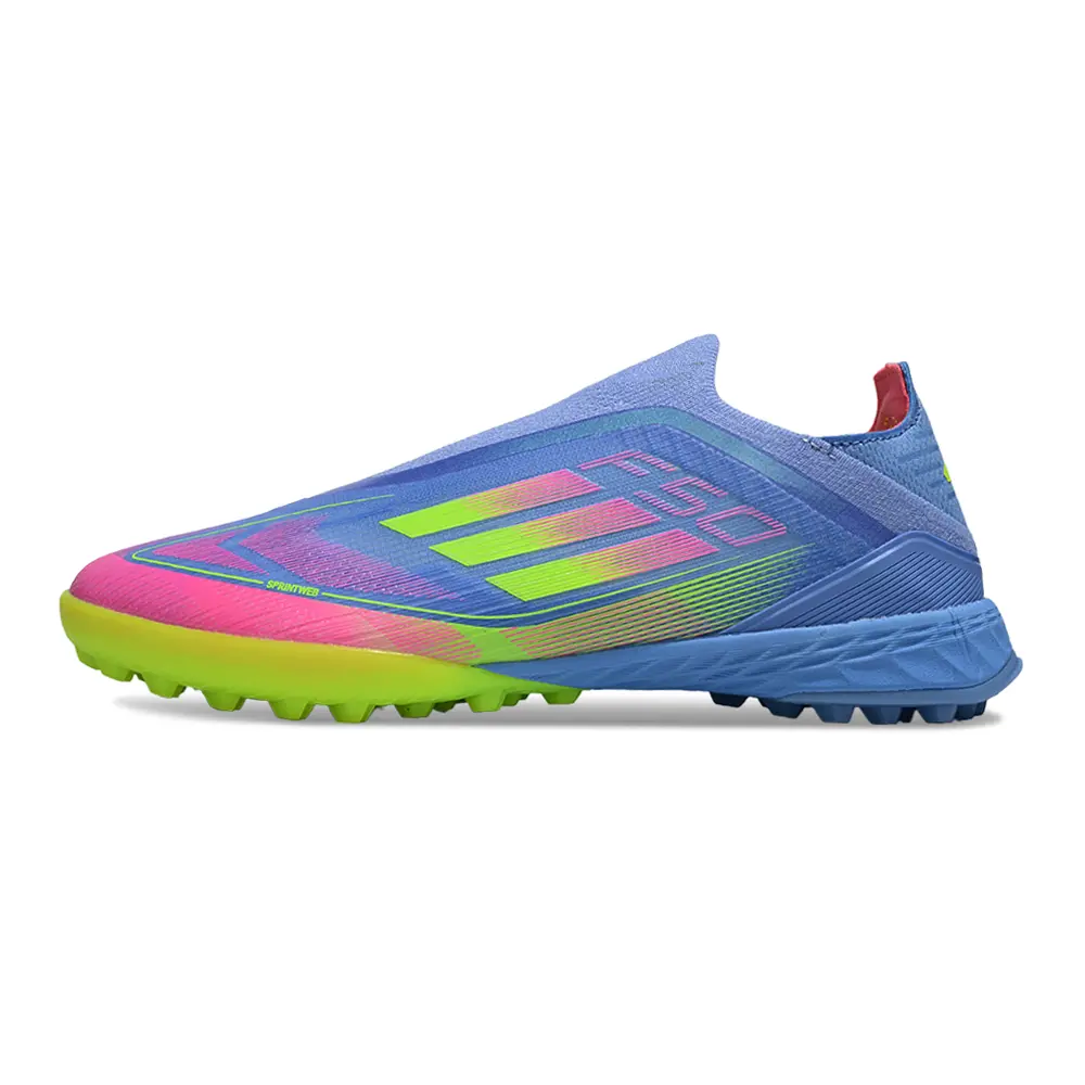 Chuteira Society Adidas | Explosão de cores e velocidade