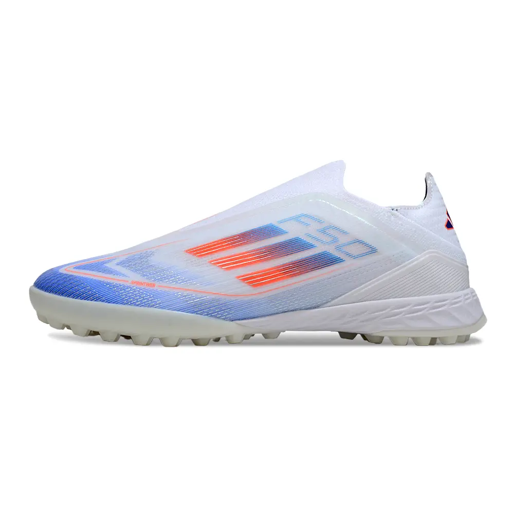 Chuteira Society Adidas | Leveza e velocidade