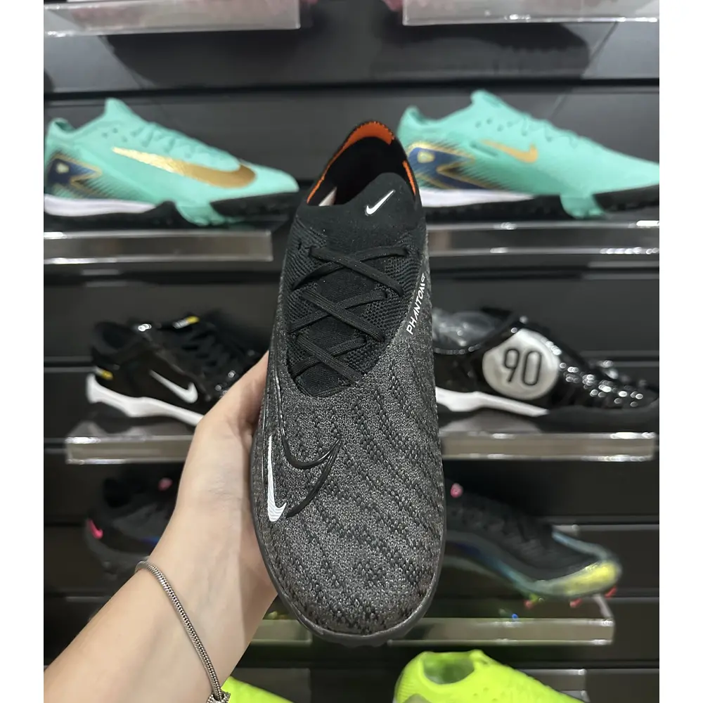 Chuteira Society Nike | Conforto e Controle