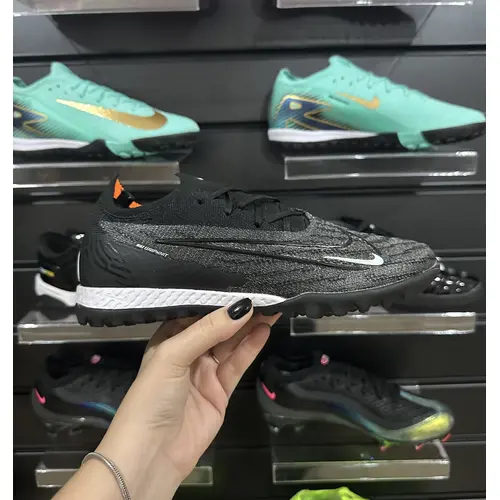 Chuteira Society Nike Phantom GX Elite TF Preto - Pronta Entrega