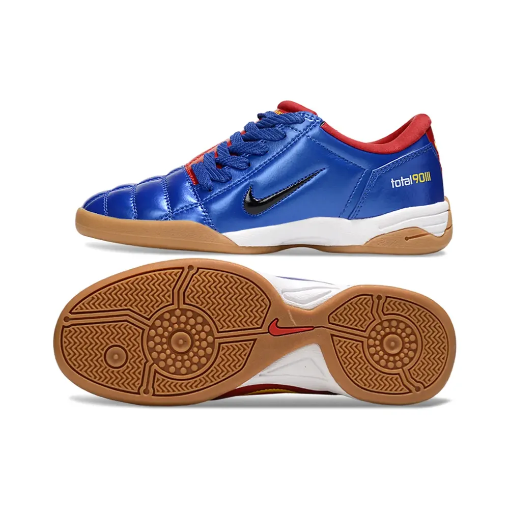 Chuteira Nike Total 90 IC | Conforto, potência e precisão