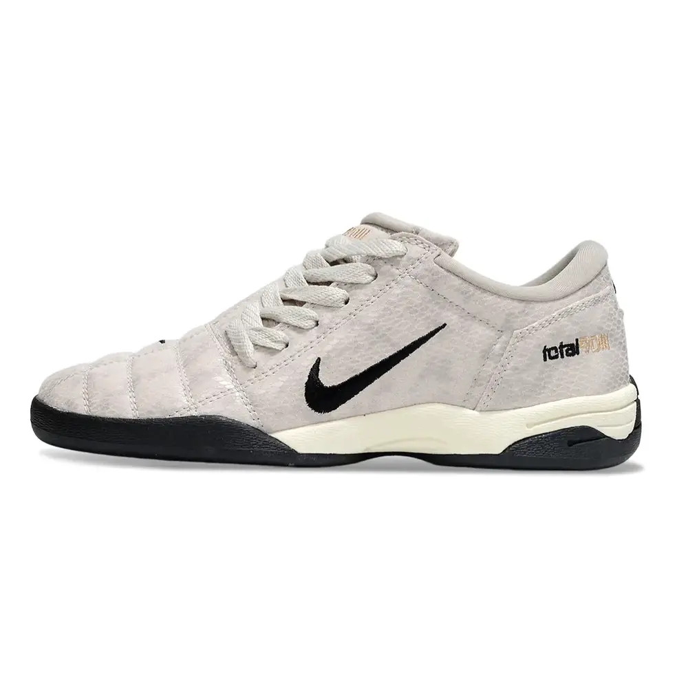 Chuteira Futsal Nike Total 90 IC Bege | Performance e Conforto
