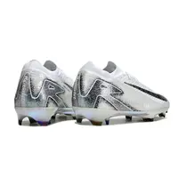 Chuteira Infantil Nike | Velocidade e Conforto - imagem 5