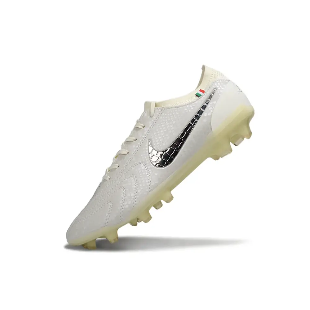 Chuteira Campo Nike Tiempo Legend 10 Elite | Artesania e Conforto