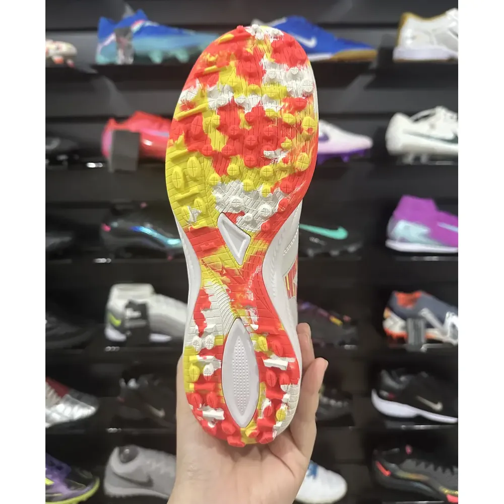 Chuteira Society Mizuno Morelia Neo Beta TF Branca e Vermelha