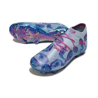 Chuteira Campo Puma Future 8 FG Azul e Rosa KidSuper - imagem 6