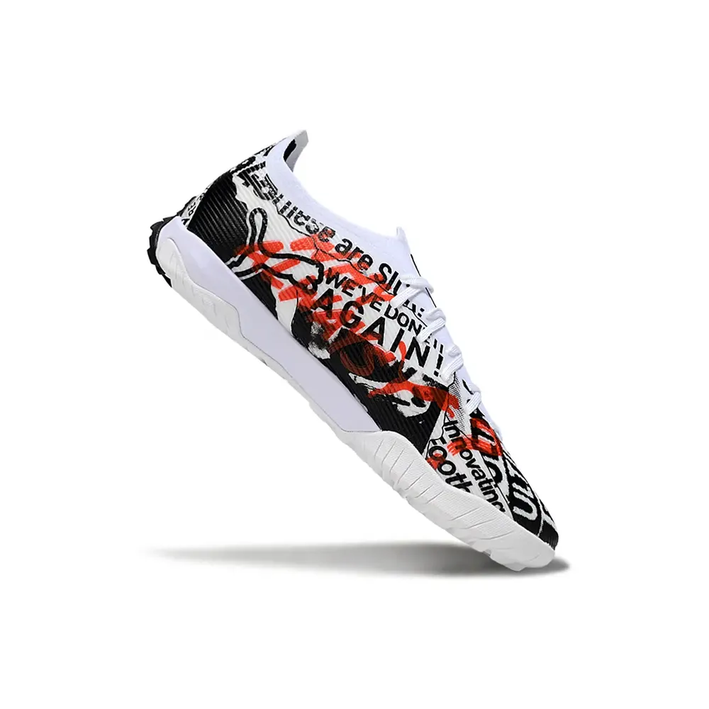 Chuteira Society Puma Ultra 6 Ultimate TF Branco e Preto