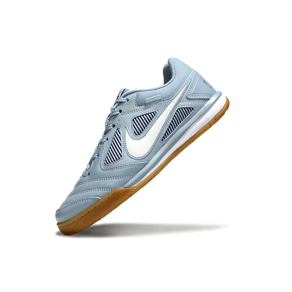 Chuteira Futsal Supreme x Nike SB Gato IC | Conforto e Estilo