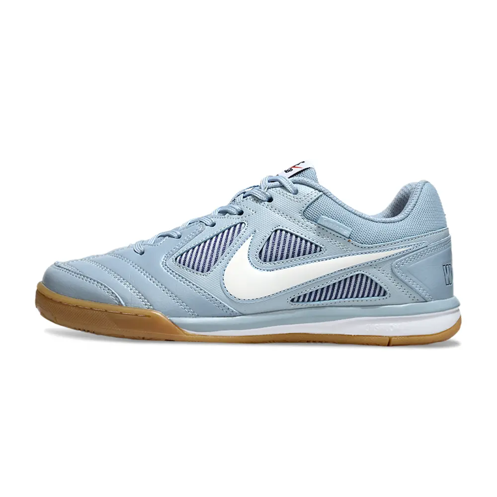 Chuteira Futsal Supreme x Nike SB Gato IC | Conforto e Estilo