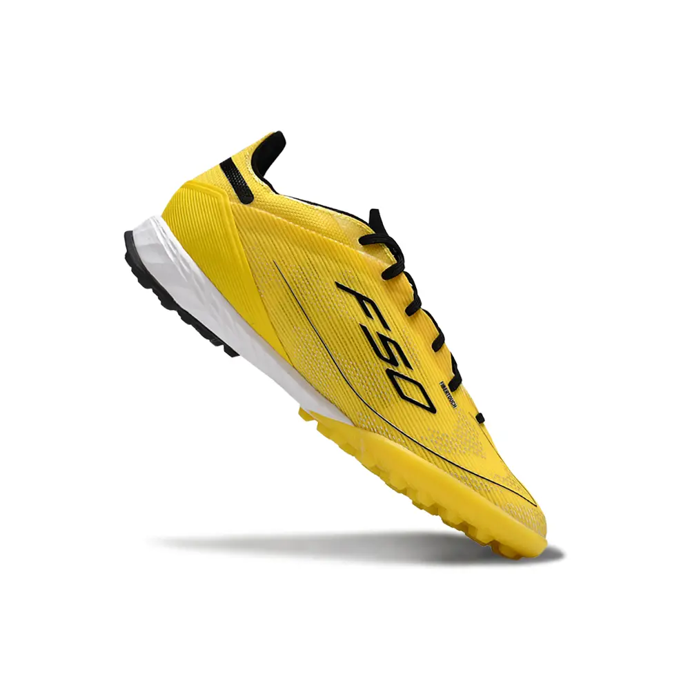 Chuteira Society Adidas F50 TF Adizero | Leveza e Tração
