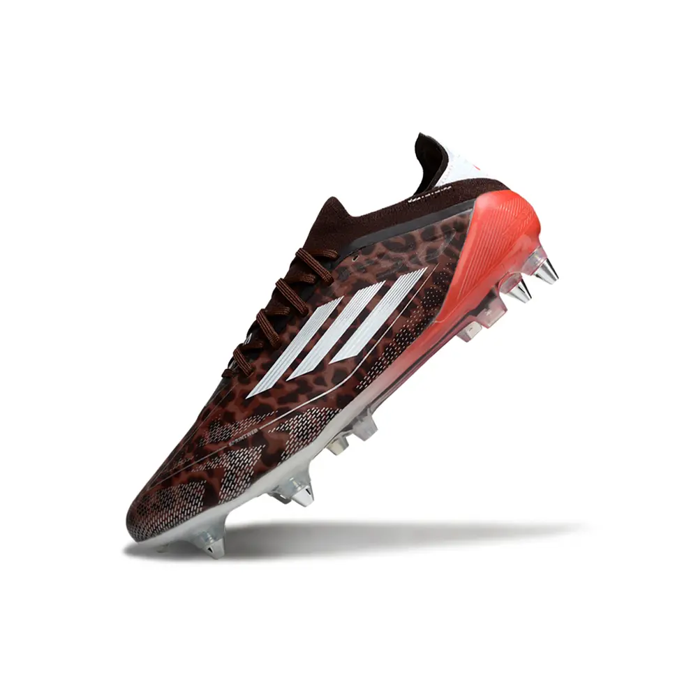 Chuteira Campo Adidas F50 | Ponta de Alumínio - Tração