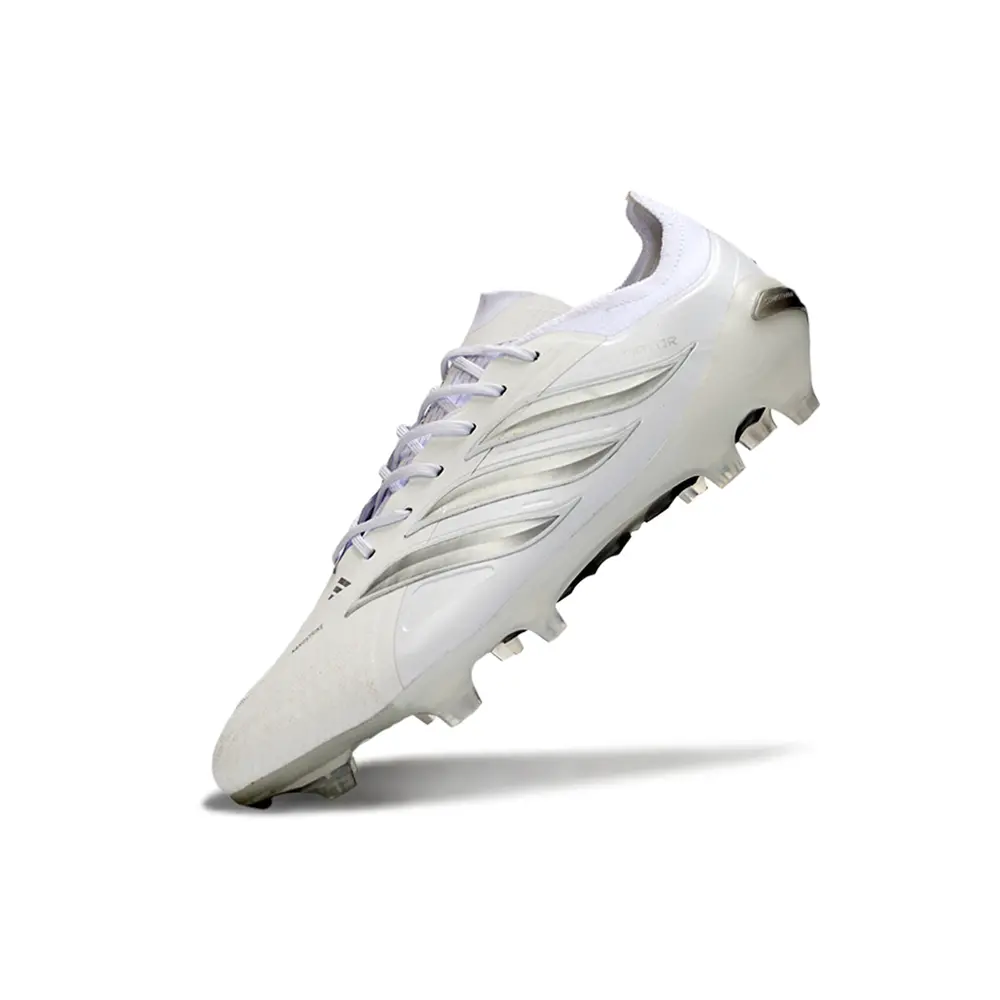 Chuteira Campo Adidas Predator | Controle e Precisão - Farda