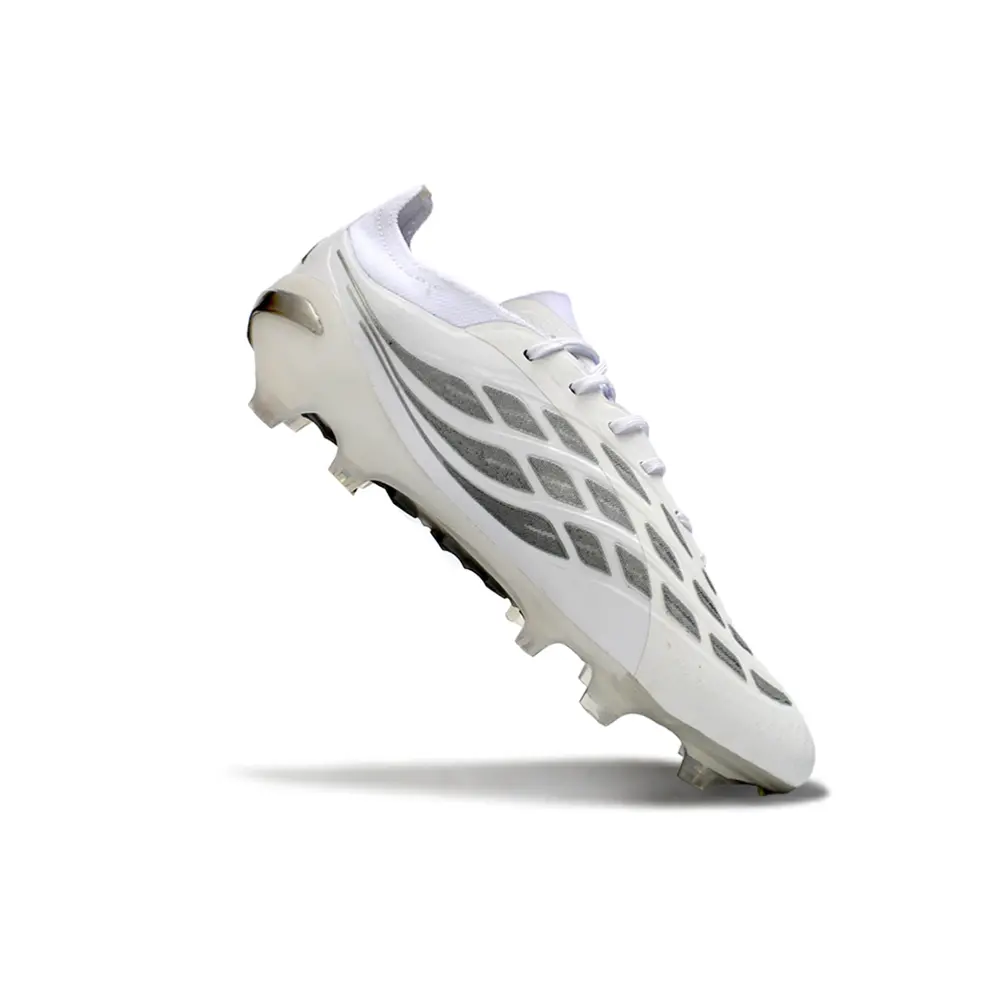 Chuteira Campo Adidas Predator | Controle e Precisão - Farda