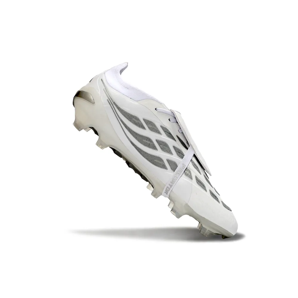 Chuteira Campo Adidas Predator | Controle e Precisão FG