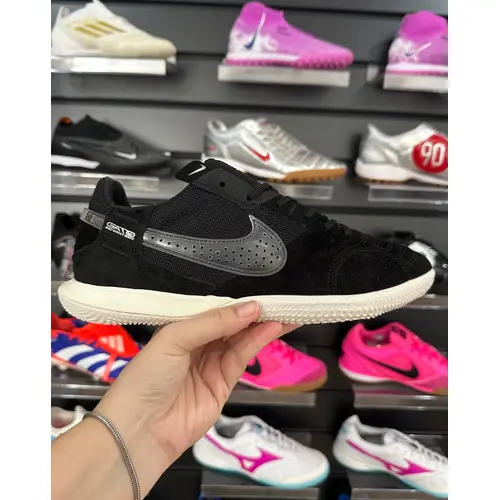 Chuteira Futsal Nike StreetGato IC Preta e Branca - Pronta Entrega