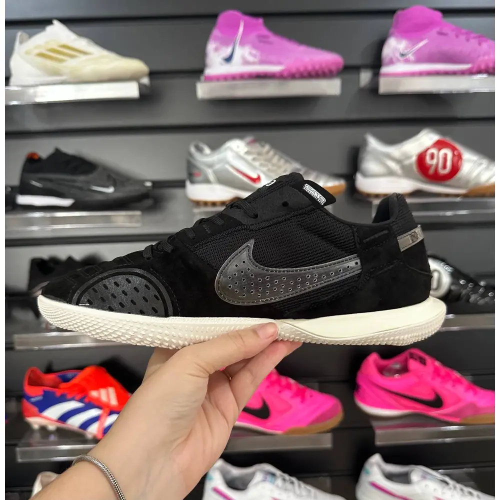 Chuteira Futsal Nike StreetGato IC Preta e Branca - Pronta Entrega