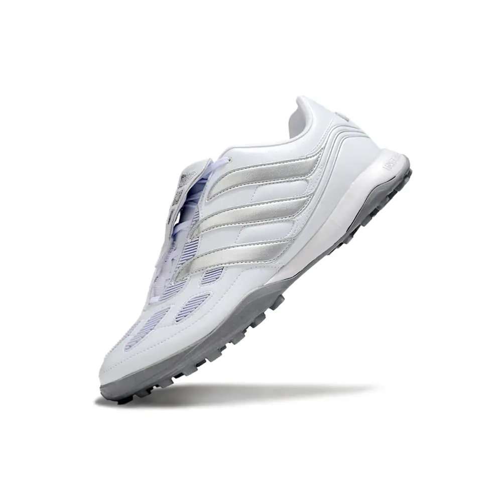 Chuteira Society Adidas Predator | Controle e Estilo Clássico