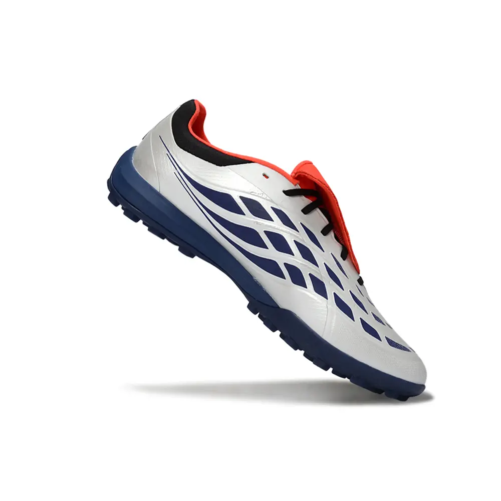 Chuteira Society Adidas Predator | Controle e Estabilidade