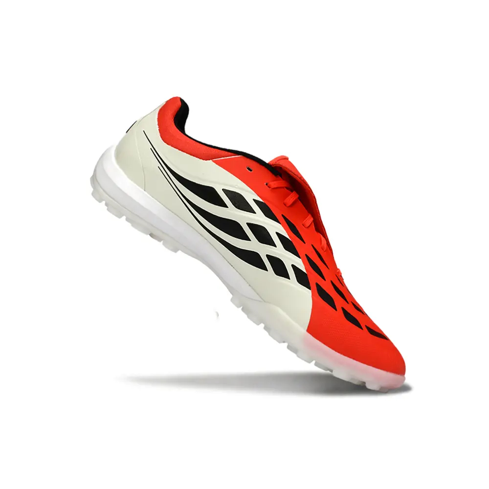 Chuteira Society Adidas Predator | Controle e Estilo