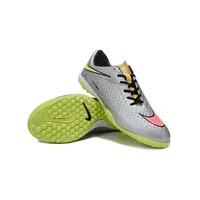 Chuteira Society Nike Hypervenom TF | Leveza e Controle - imagem 4