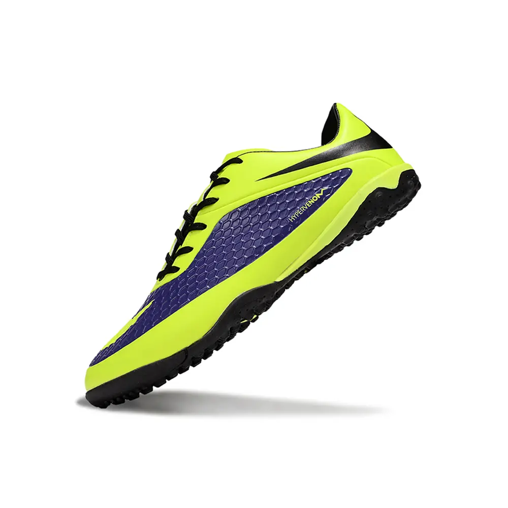 Chuteira Society Nike Hypervenom TF | Velocidade e Controle