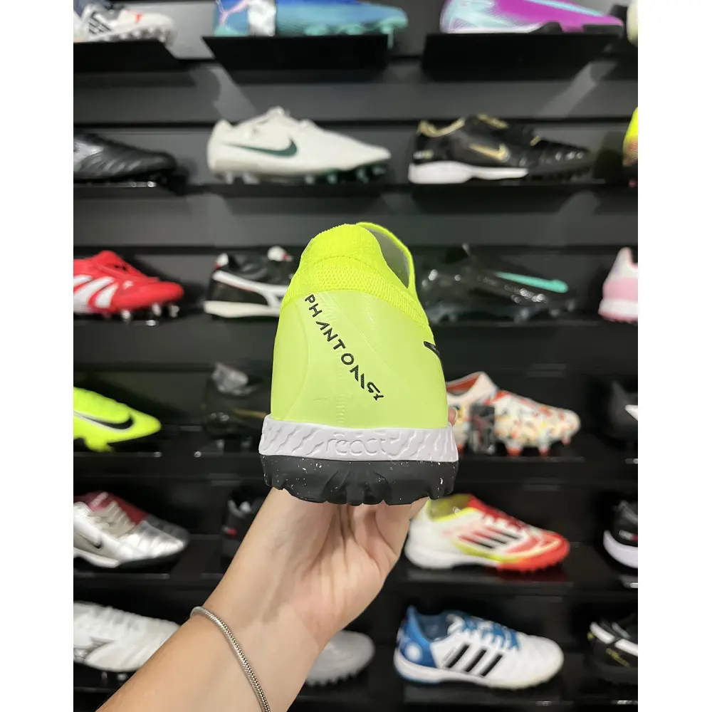 Chuteira Society Nike Phantom GX 2 Elite TF Cinza e Verde - Pronta Entrega