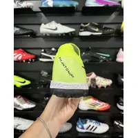 Chuteira Society Nike Phantom GX 2 Elite TF Cinza e Verde - Pronta Entrega - imagem 4