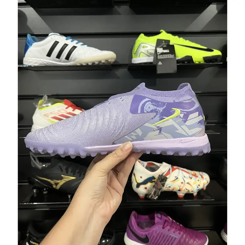 Chuteira Nike Phantom GX 2 Elite TF Roxa | Pronta Entrega