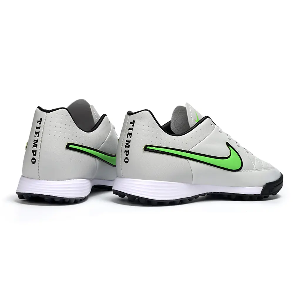 Chuteira Society Nike Tiempo | Conforto e performance