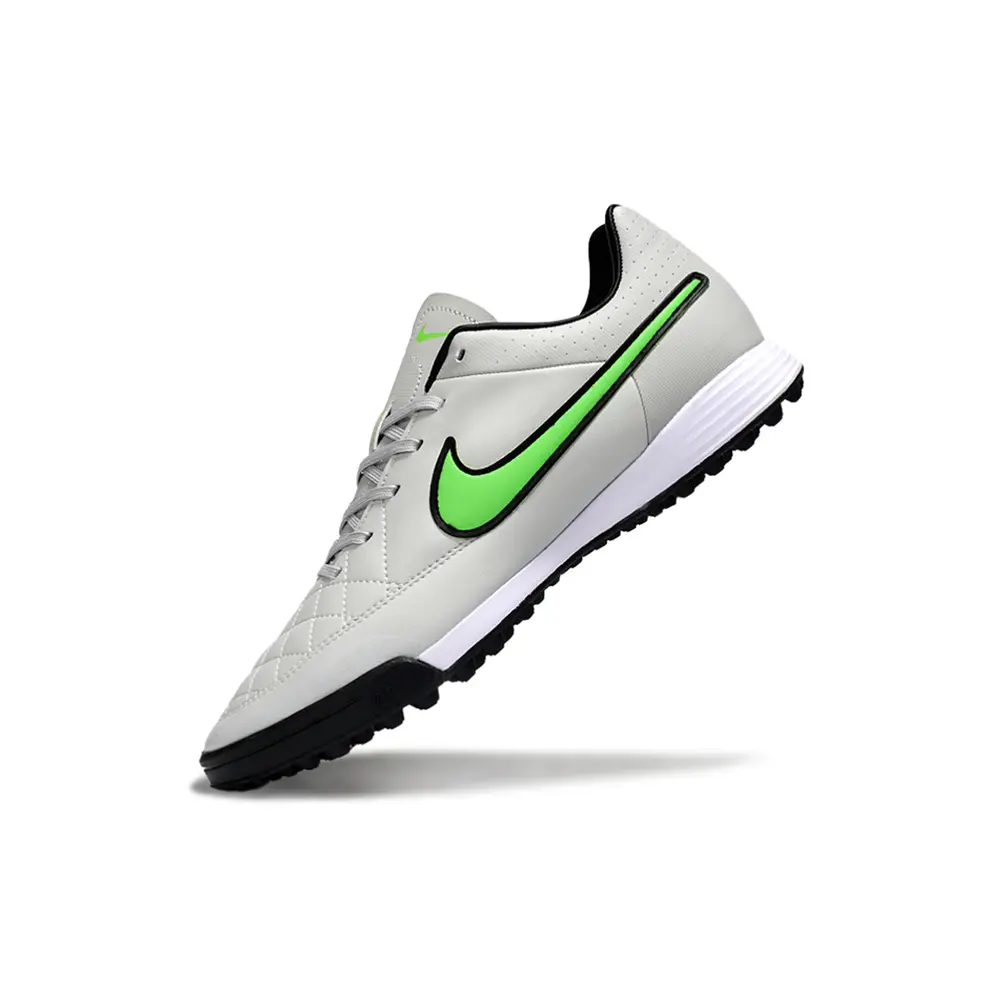 Chuteira Society Nike Tiempo | Conforto e performance