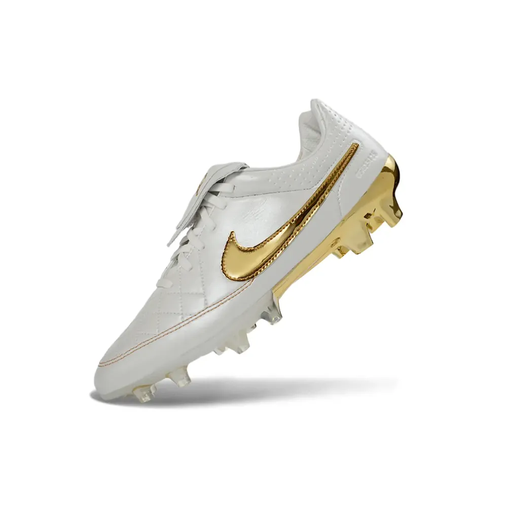 Chuteira Campo Nike Tiempo R10 FG - Conforto e Controle