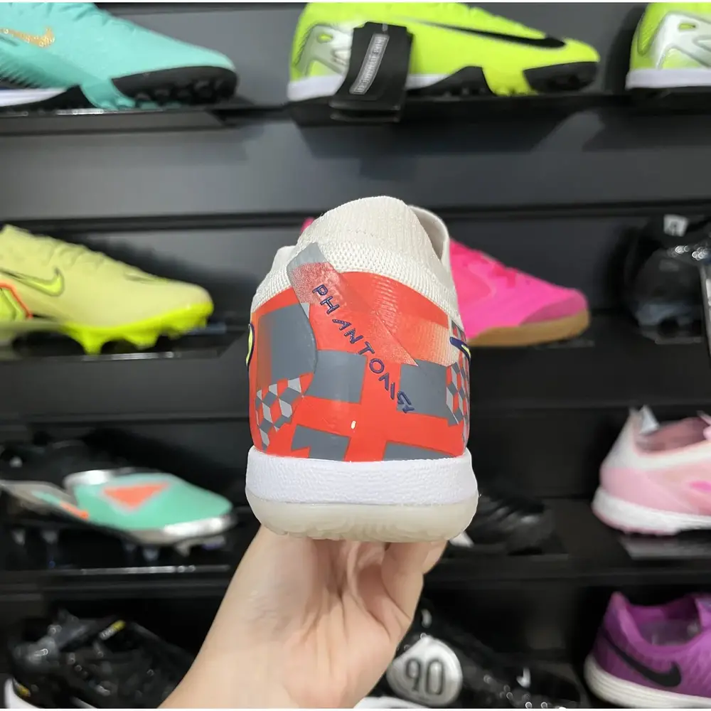 Chuteira Futsal Nike Phantom | Alta Performance