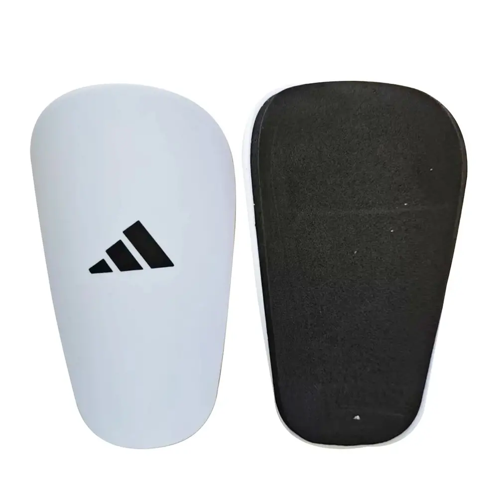 Mini Caneleiras Adidas | Proteção Leve - Farda de Boleiro