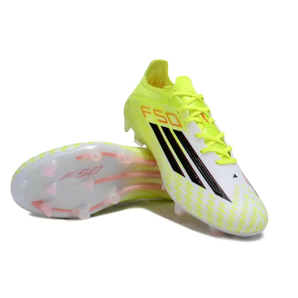 Chuteira Campo Adidas F50 FG Branco, Verde e Vermelho