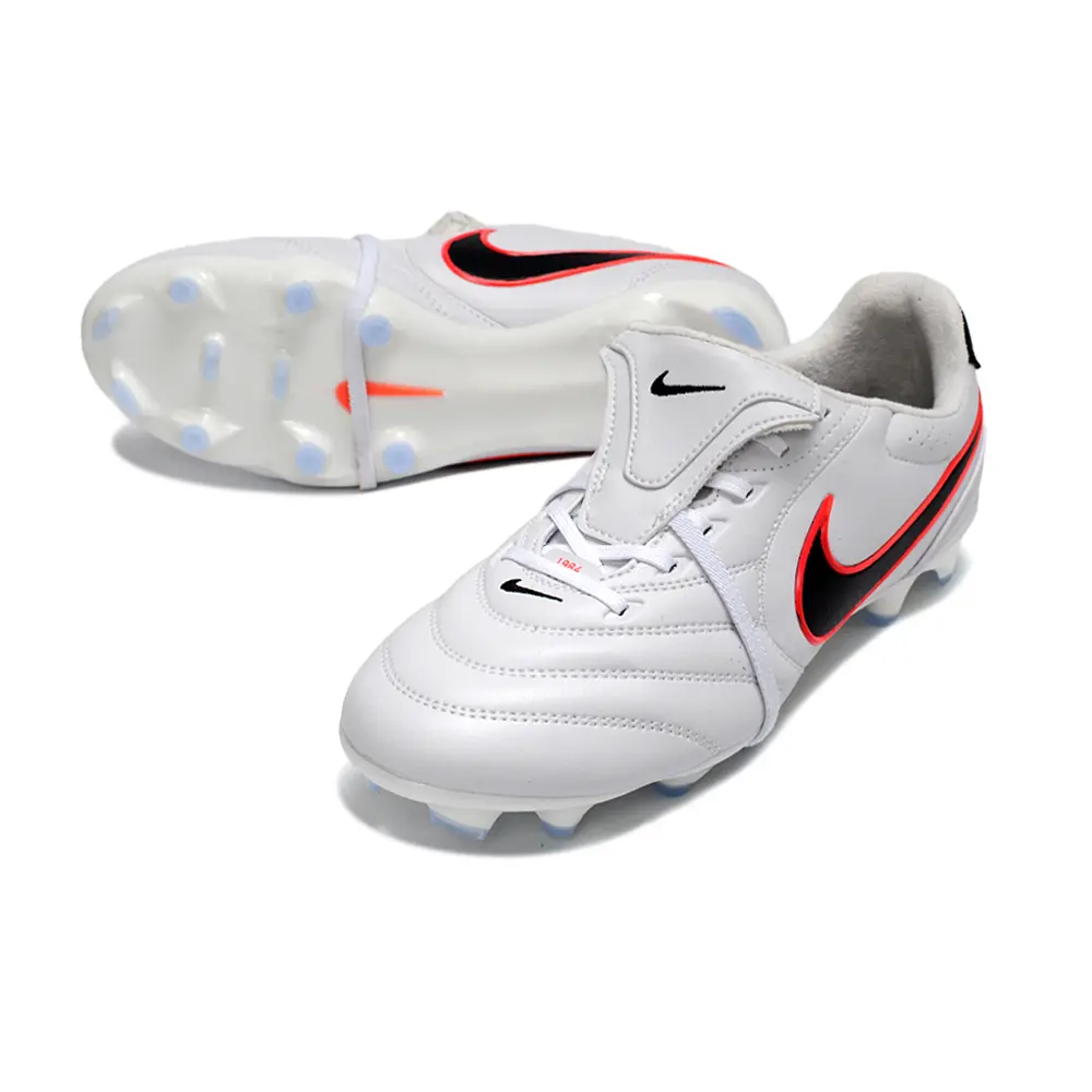 Chuteira Campo Nike Tiempo Ligera Pro FG Branco, Preto e Laranja 