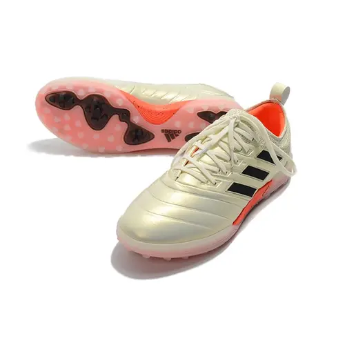 Chuteira Society Adidas Copa 20.1 Bege e Preto