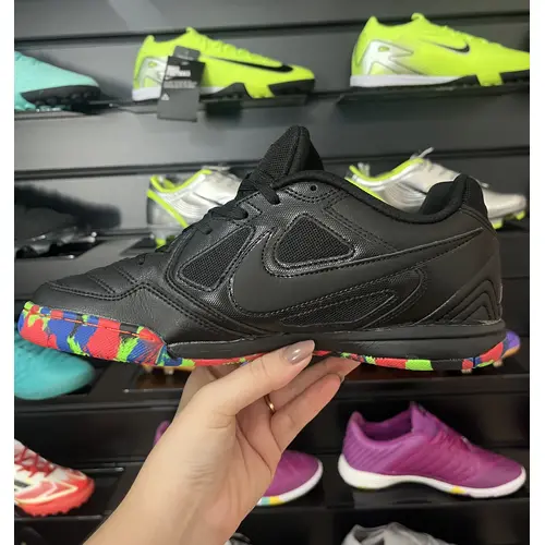 Chuteira Futsal Supreme x Nike SB Gato IC Preto - Pronta Entrega