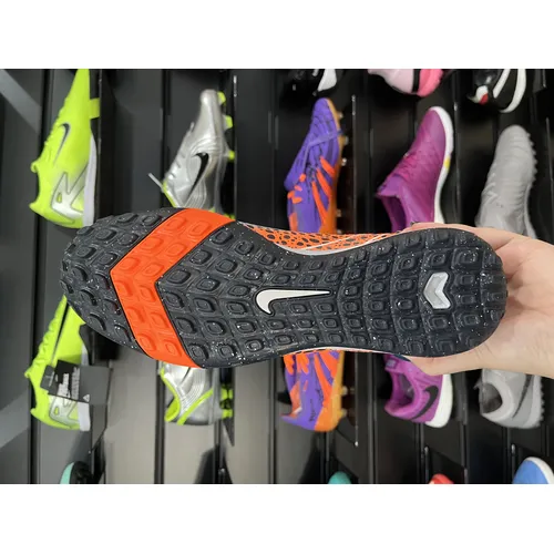 Chuteira Society Nike Air Zoom Mercurial Superfly 10 Elite TF Branca, Laranja e Preto - Pronta Entrega