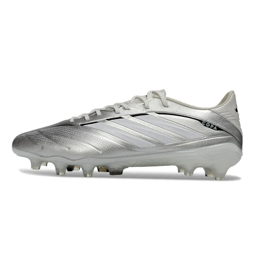 Chuteira Adidas Copa Pure Elite FG | Toque refinado